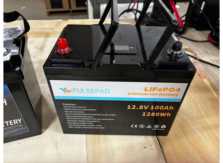 Акумулятор LiFePO4 12.8В 100А·год з BMS100