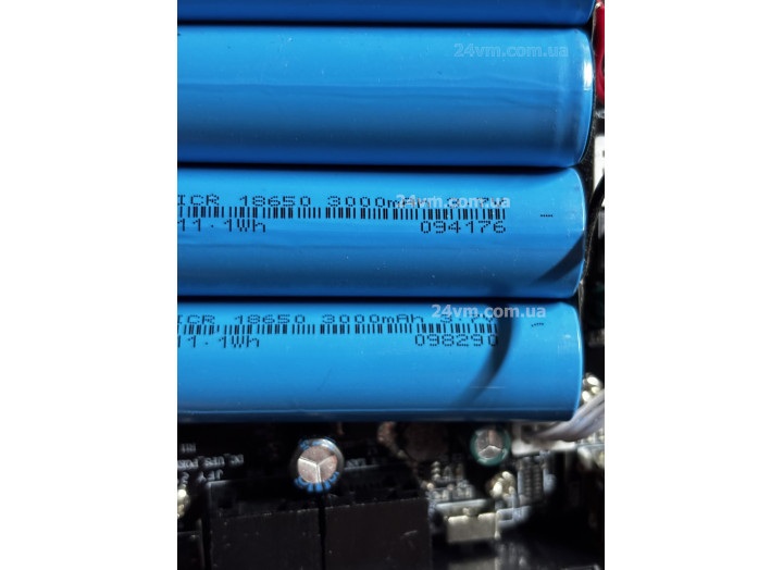 Джерело безперебійного живлення Mini UPS DC1018, 18Вт, 12000 мА·год, вихід 5V/9V/12V – для роутера, модему, комутатора